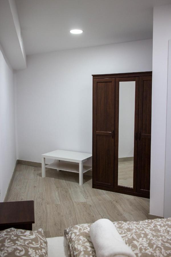 L&G Madrid Apartments Ngoại thất bức ảnh