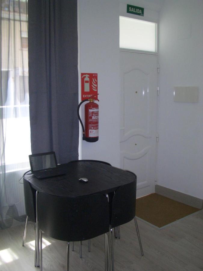 L&G Madrid Apartments Ngoại thất bức ảnh